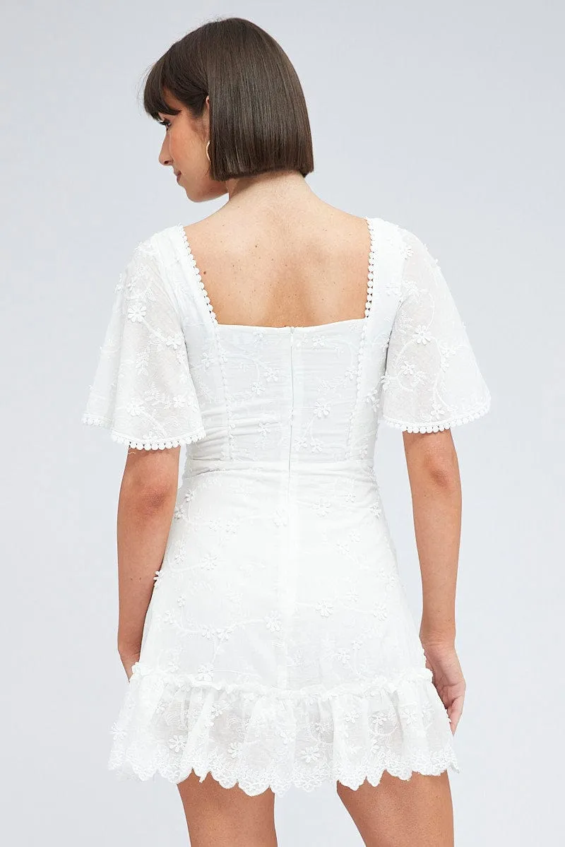 Casual Design Light Reflective White Mini Dress Wing Sleeve Cotton Lace