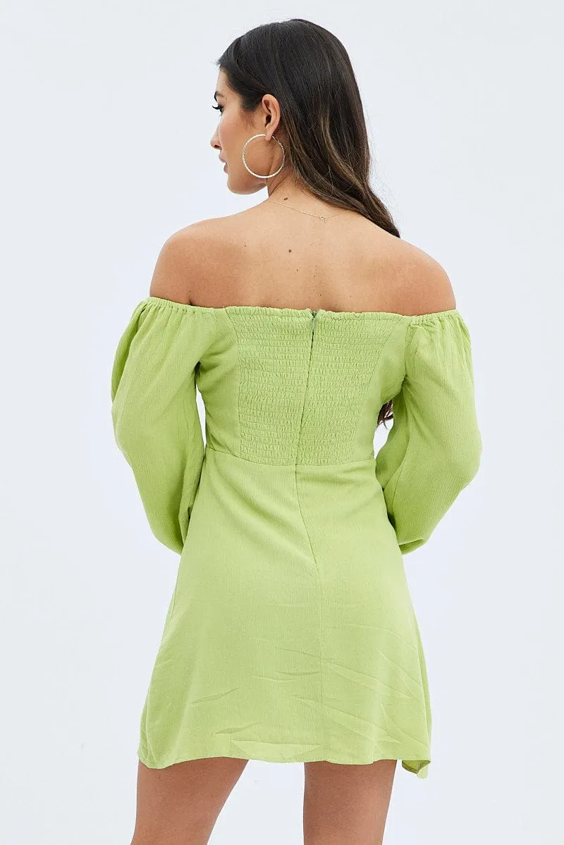 Weekend Fun Green Mini Dress Ruched Bust Long Sleeve