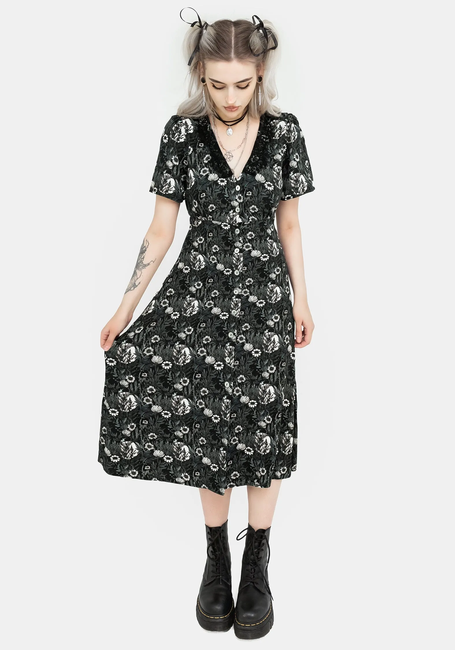 High-waisted midi dress Garden Stroll Nightbloom Button Up Midi Dress