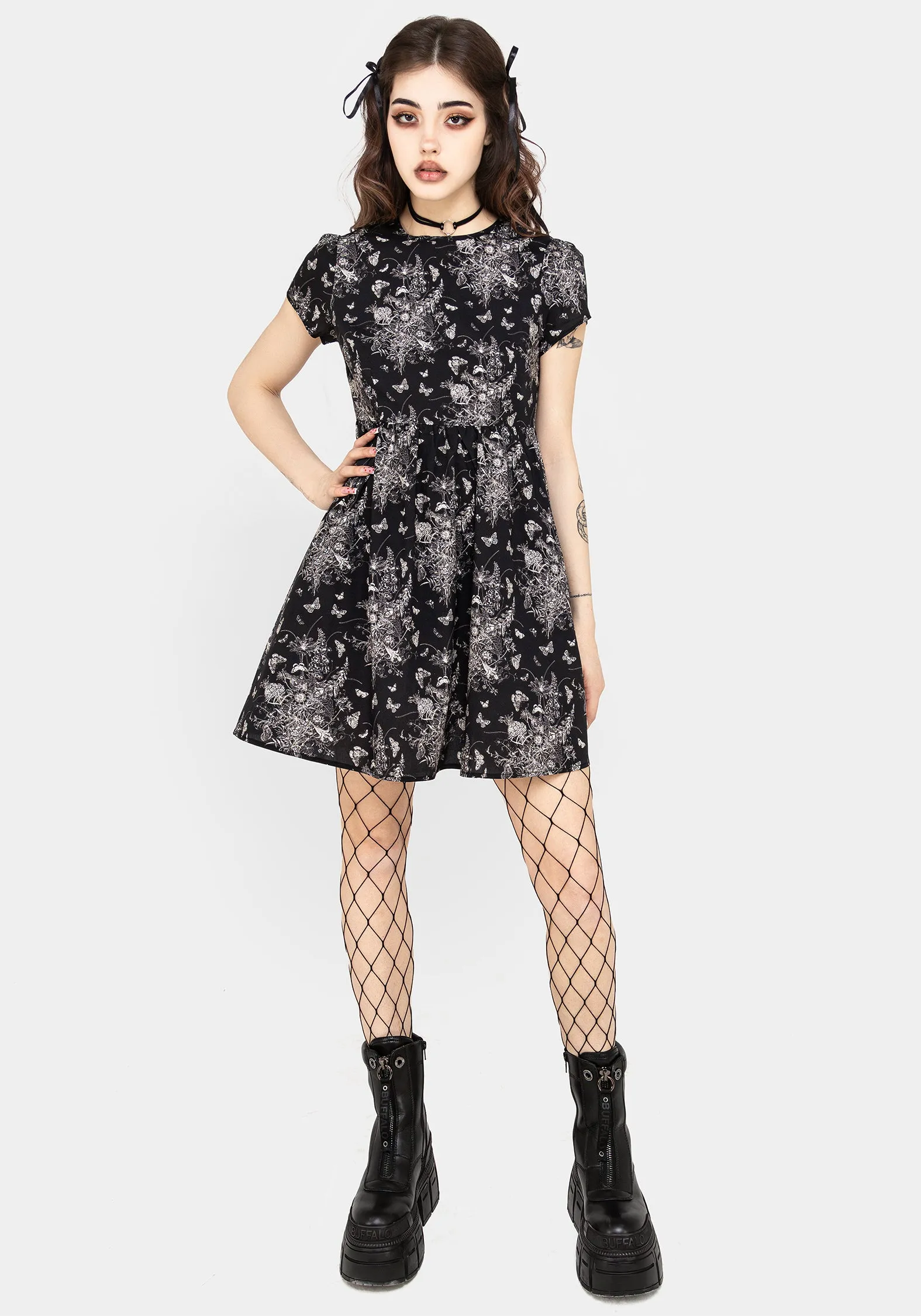 Lightweight and airy mini Easy Look Thalia Mini Skater Dress