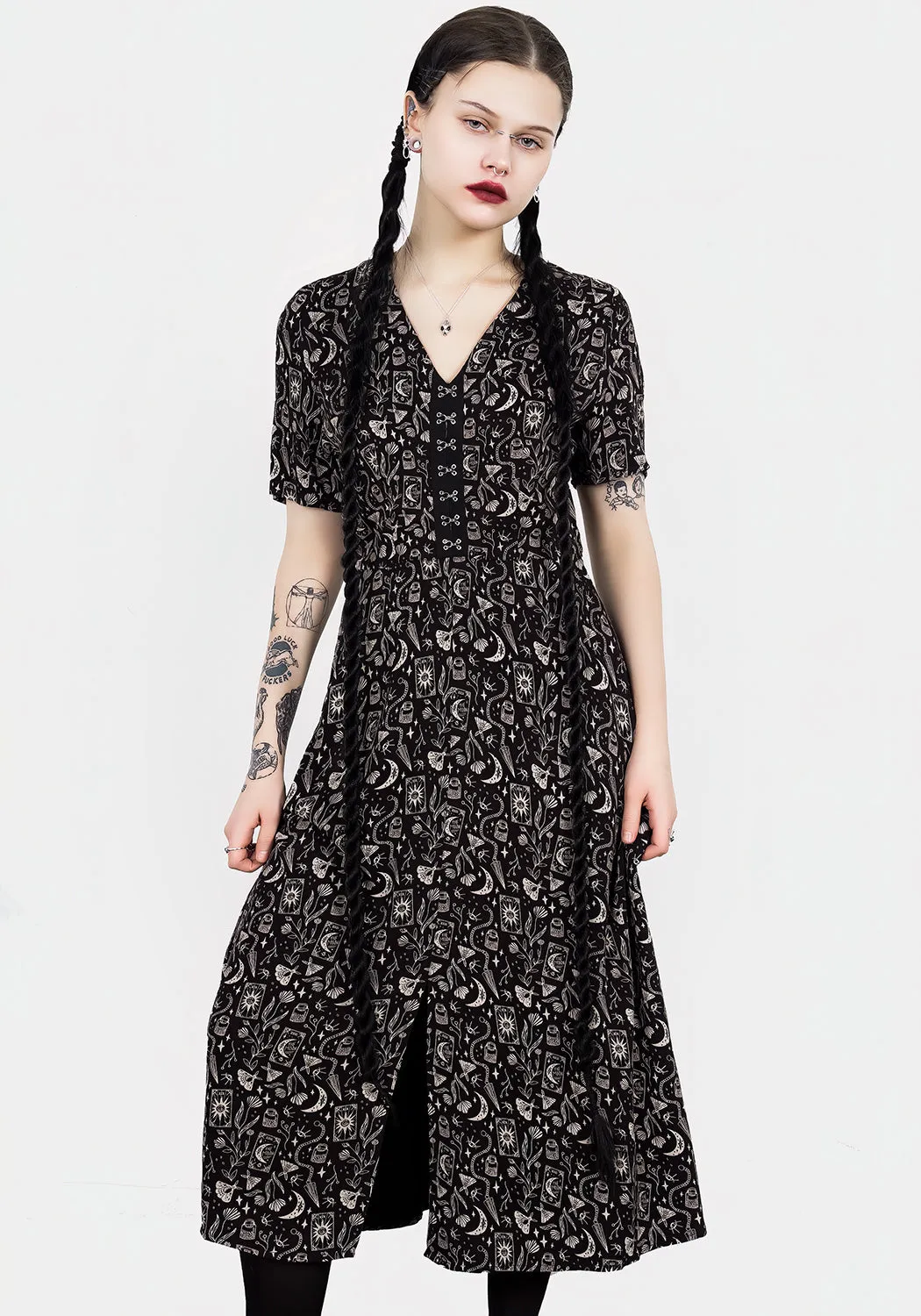 Quiet Luxury Craft V-neck Midi Dress