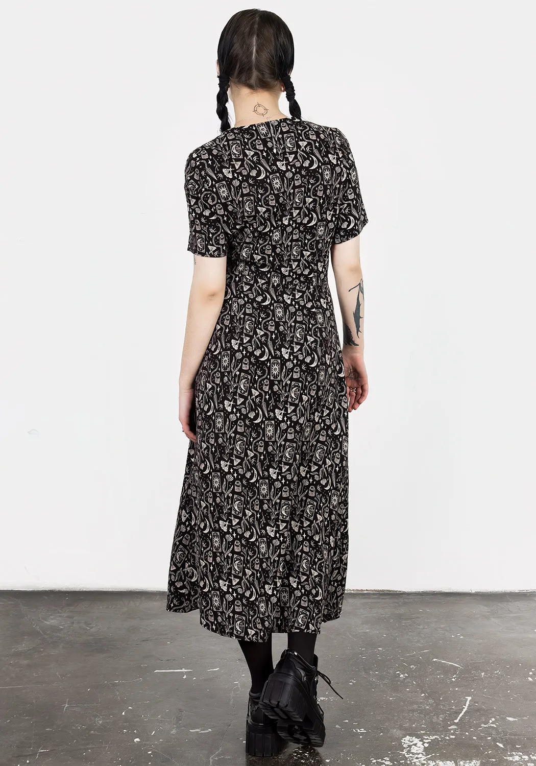 Cloud Light Craft V-neck Midi Dress