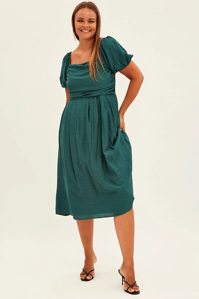 Green Midi Dress Puff Sleeve Square Neck Lined Textured Fashion-forward piece for evening