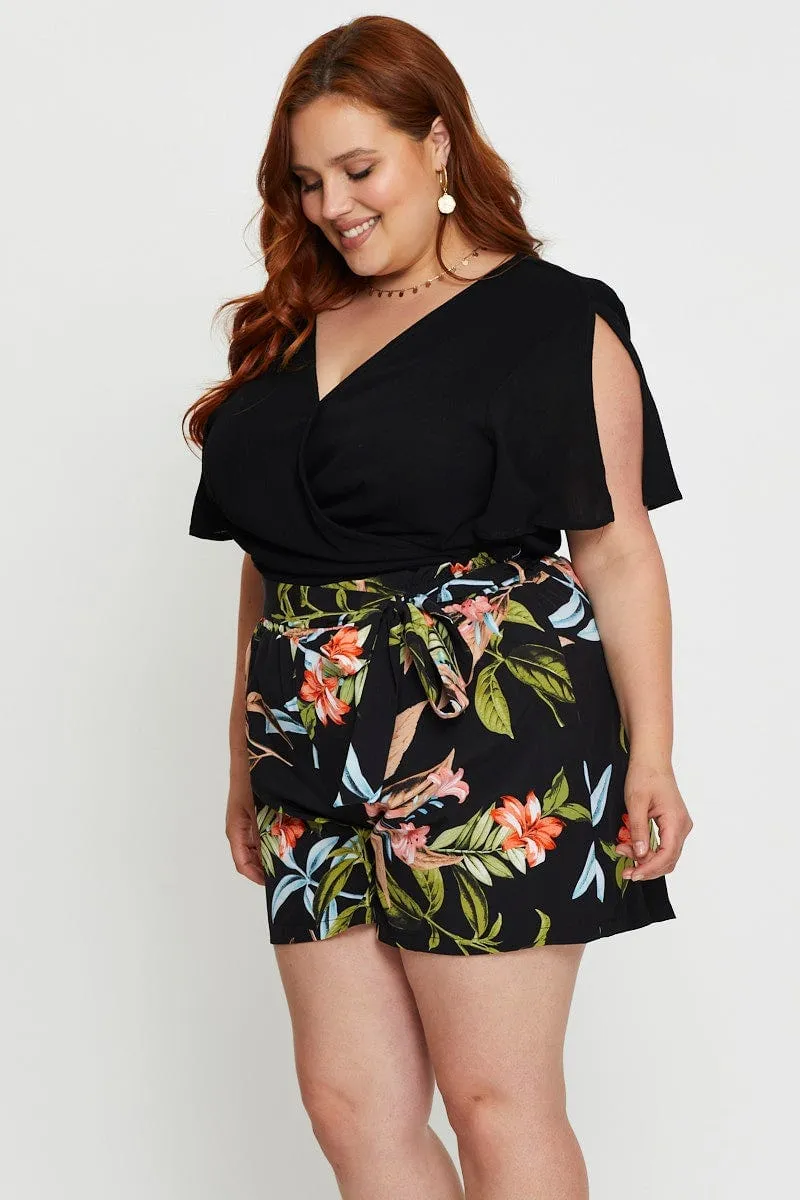 CompressionEnhanced Floral Print Belted Shorts High Rise