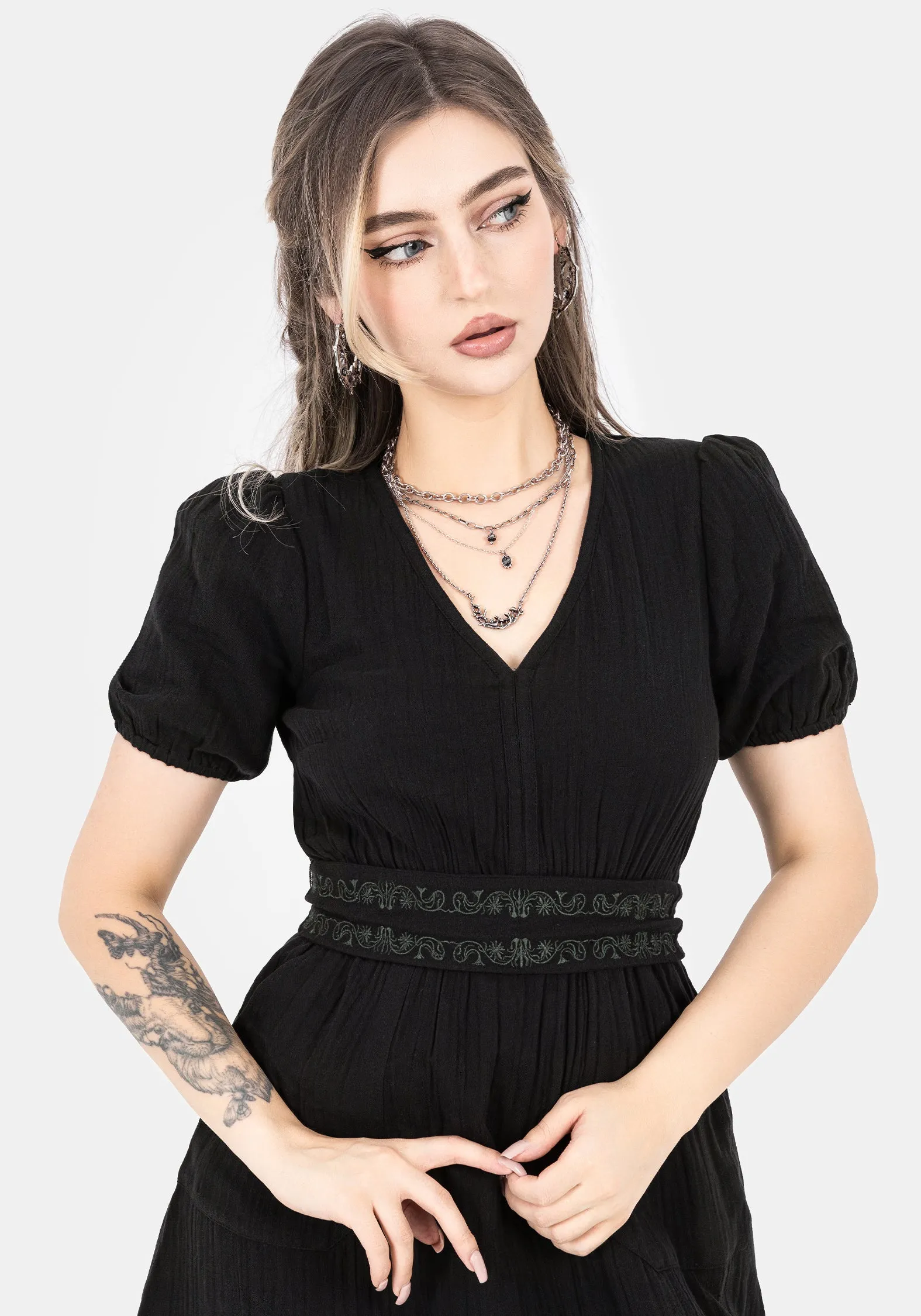 Style Versatile Poultice Embroidered Cotton Midi Dress - Black