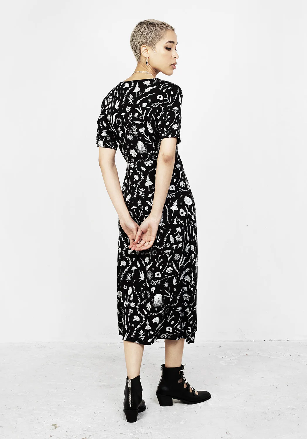 HEDGEWITCH V-NECK MIDI DRESS City Roof Flattering Style