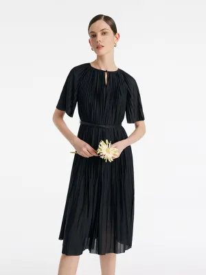 Ocean Breeze High impact Pleated Round Neck Women Midi Dress With Leather Belt