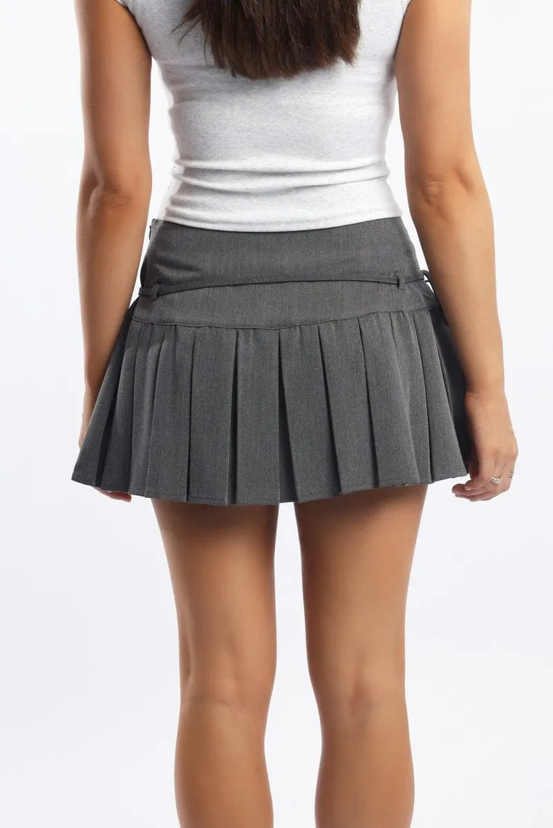 Outfit Display Relaxed Vibes Grey Pleated Skort High Rise Bow Detail Tennis Mini