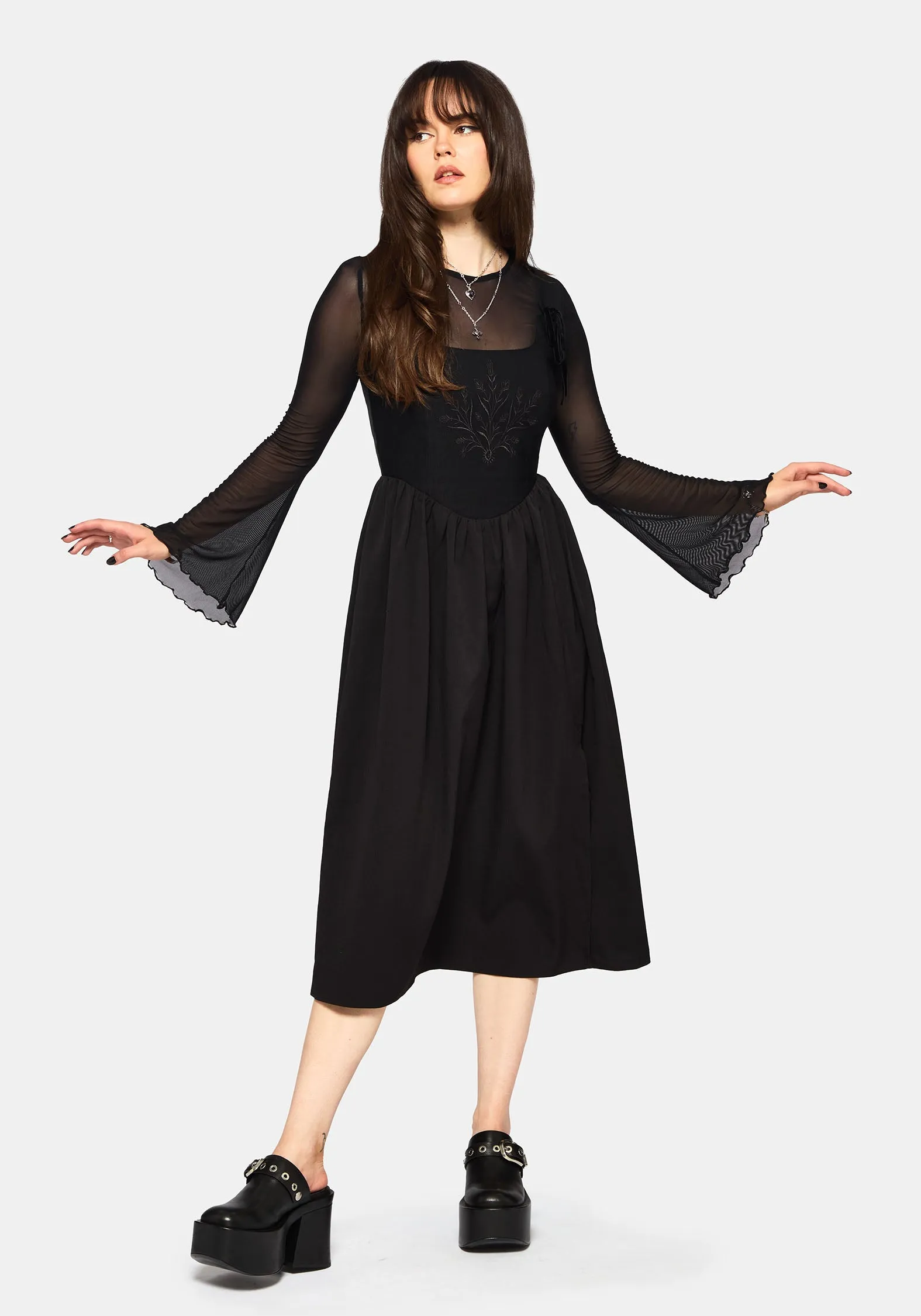 Cybele Embroidered Front Corset Bodice Midi Dress subtle style