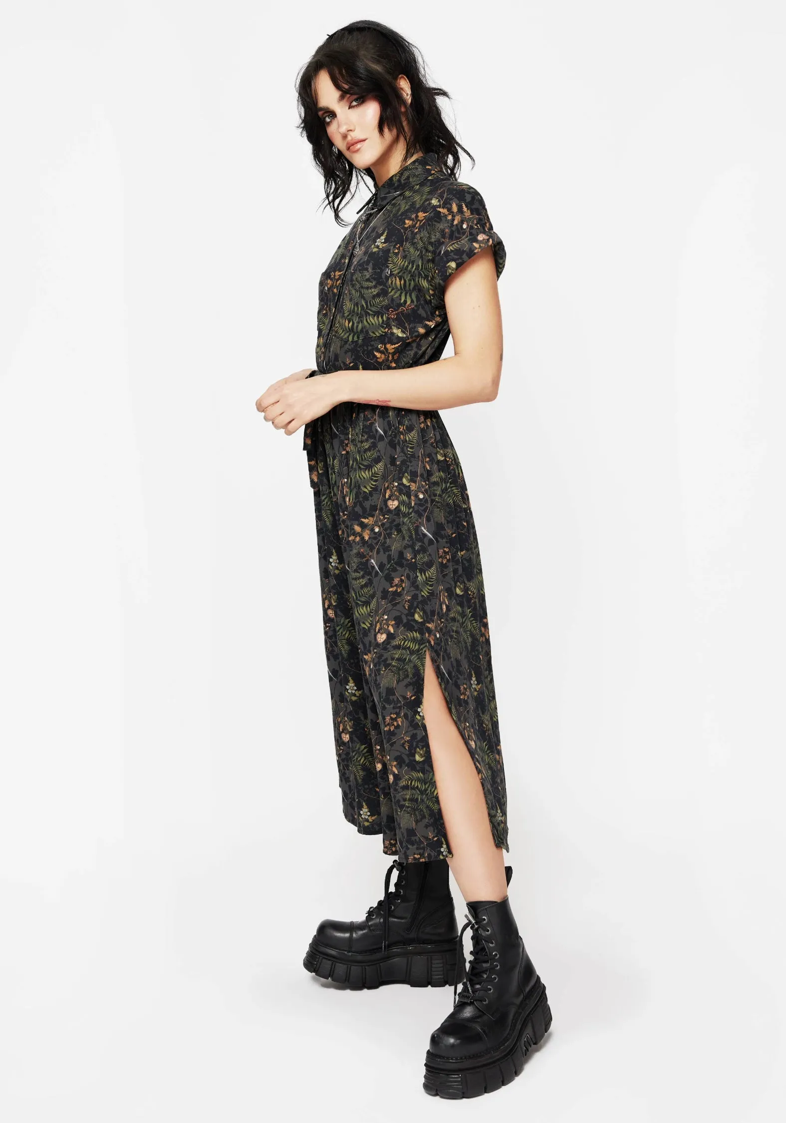 Trendy Essentials Wither Fern Print Midi Shirt Dress