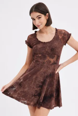 Brown Paisley Mini Dress Short Sleeve Scoop Neck Fit & Flare Fresh Twist