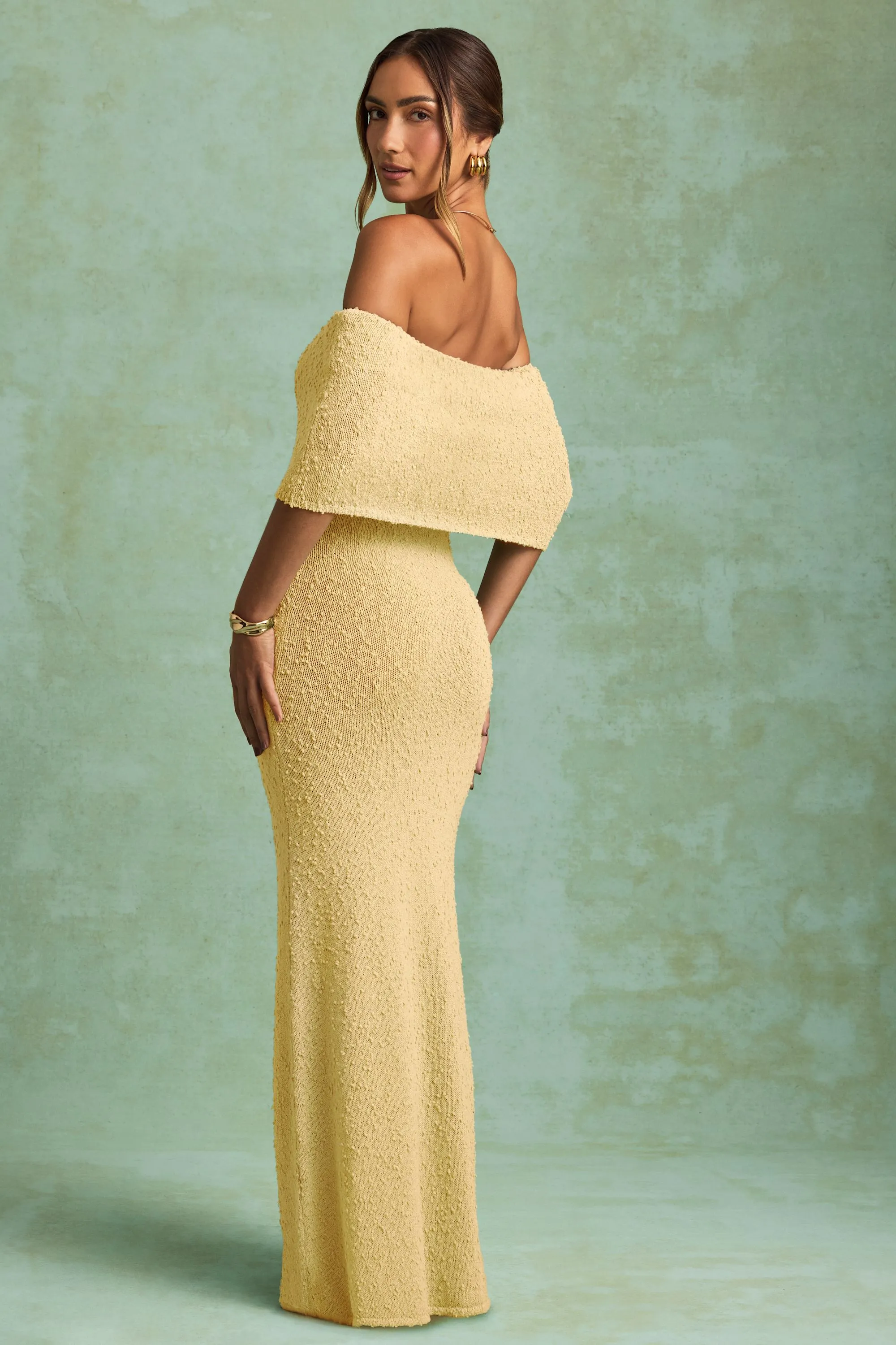 Star Sky Boucl?? Off-Shoulder Maxi Dress in Yellow
