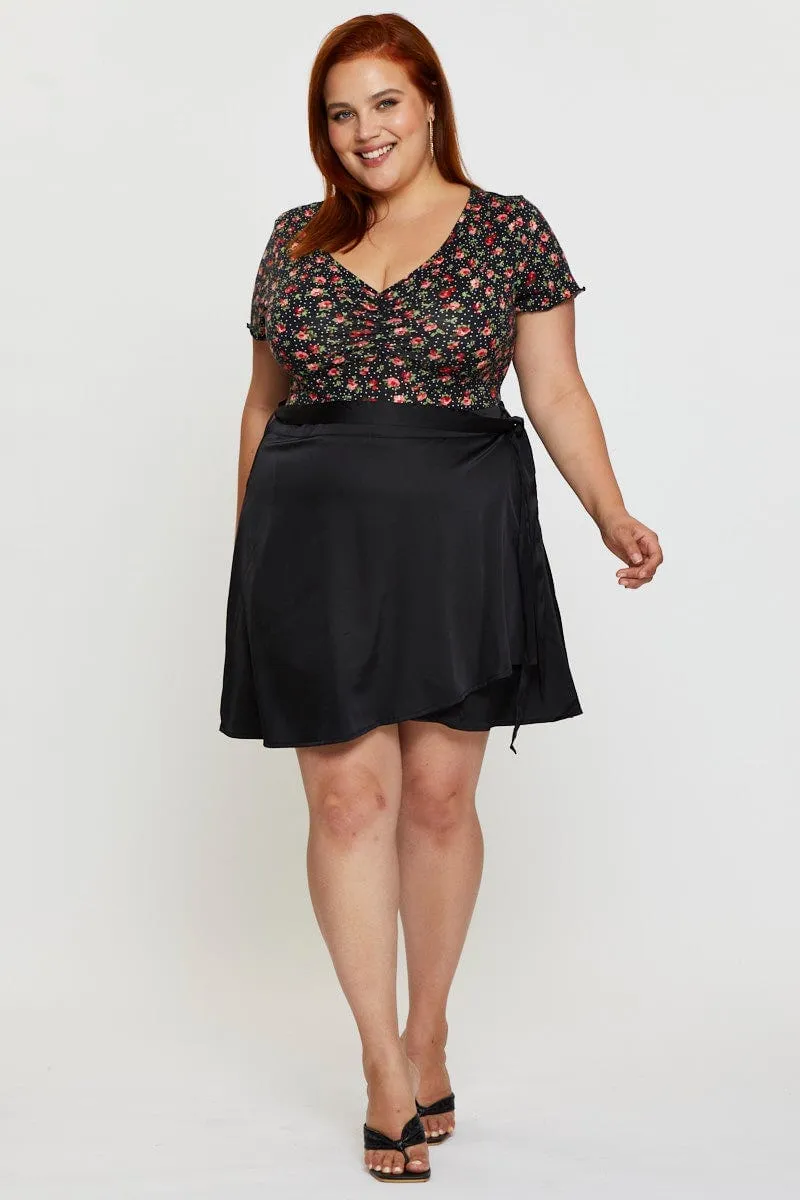Modern Design Ditsy Print Front Bodysuit V-neck Short Sleeve Floral Ruched