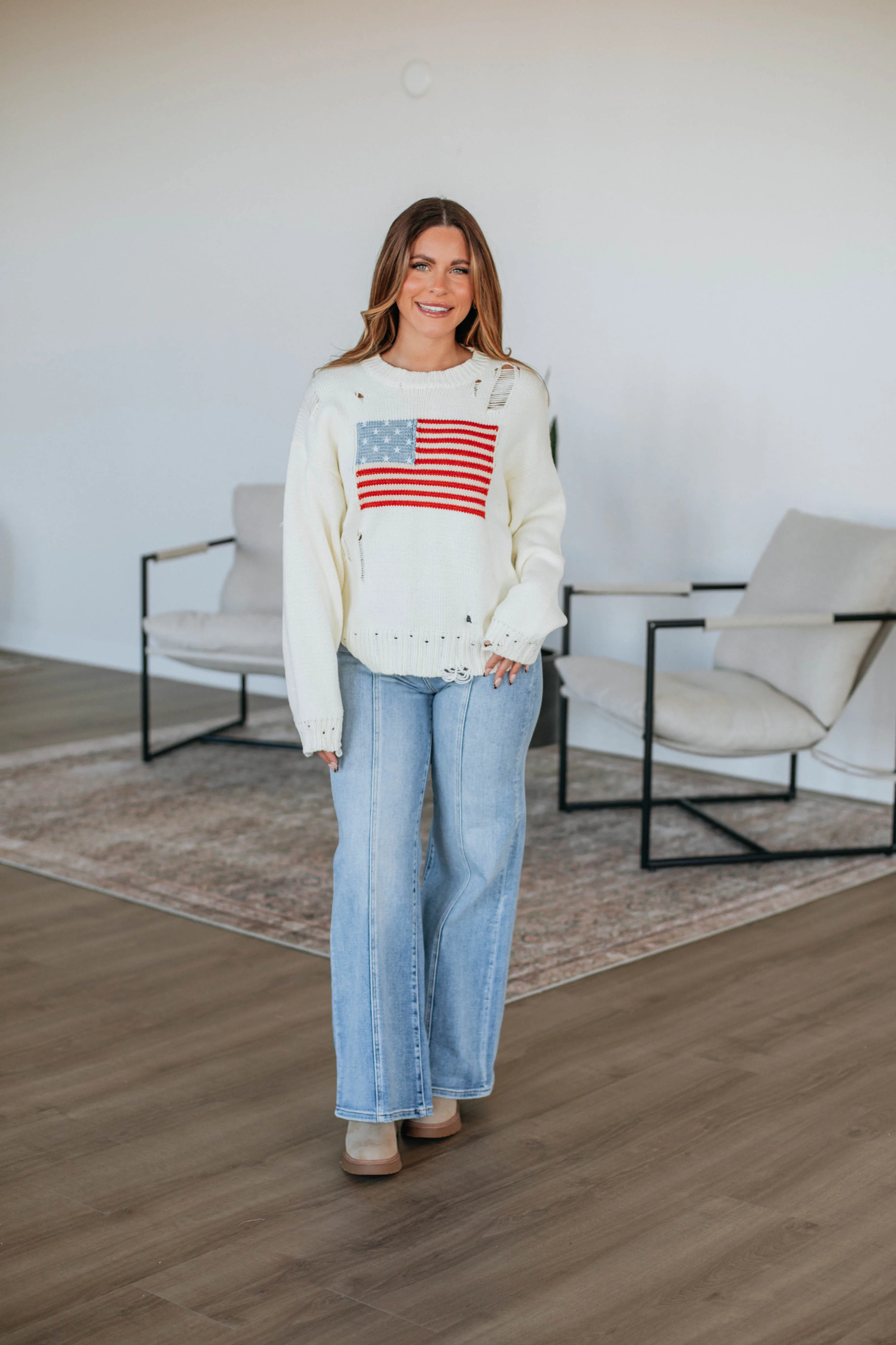 Essential Layer Fashion Essential American Dreamin' Sweater - Cream