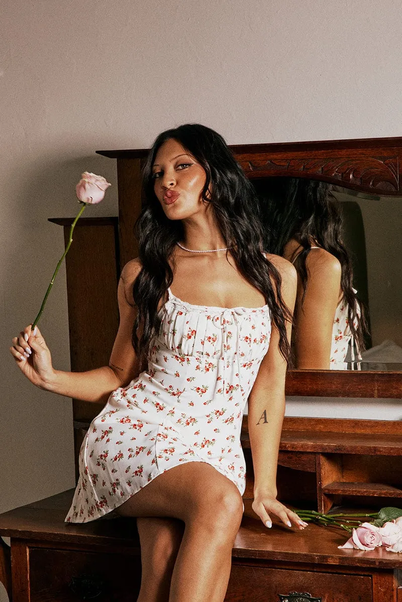High Beat Floral Chic Design White Ditsy Mini Dress Strappy