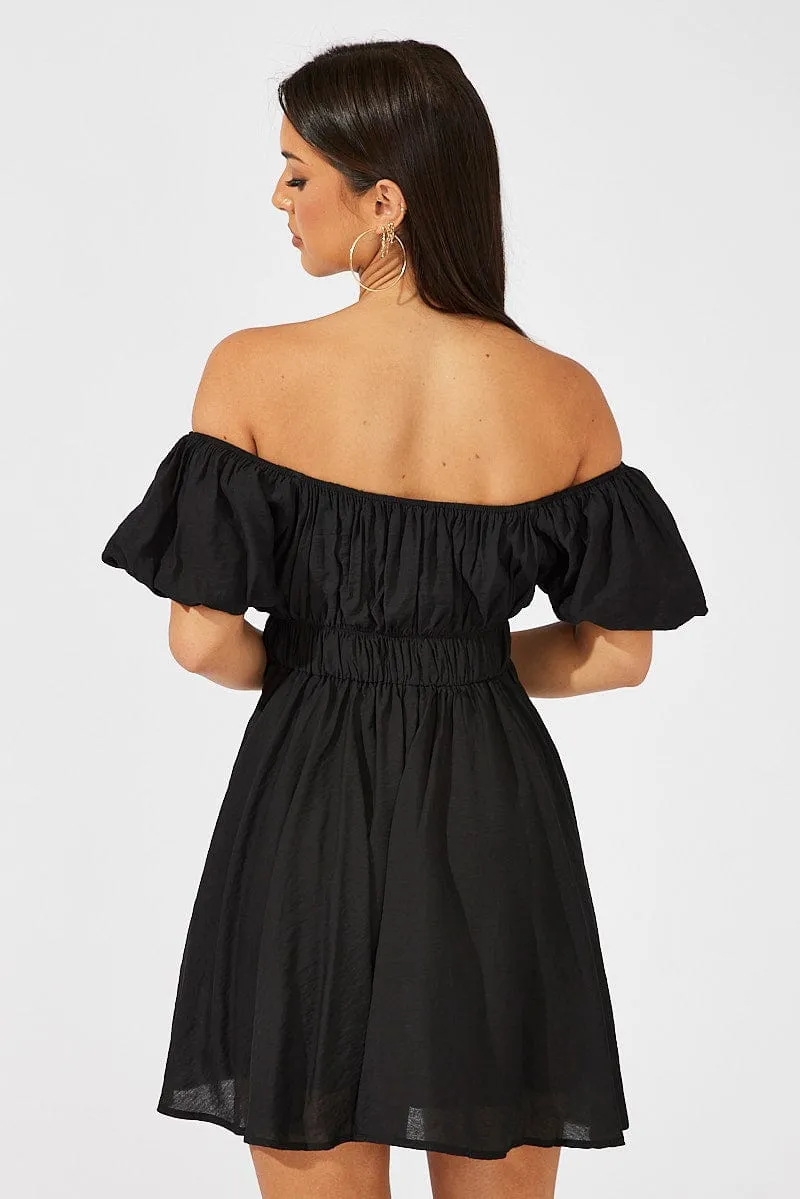 Black Fit and Flare Dress Short Sleeve Ruched Daily Style Star Mood