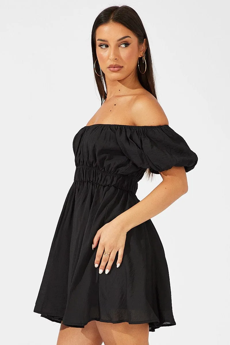 Black Fit and Flare Dress Short Sleeve Ruched Calm Tone