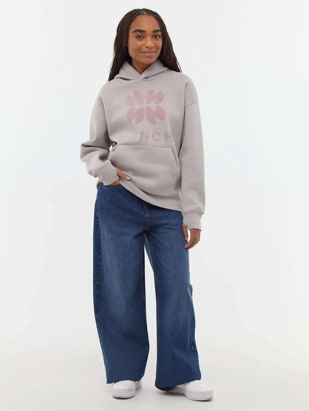 Tyna Oversize Graphic Hoodie Sharp Look Ventilation Panels