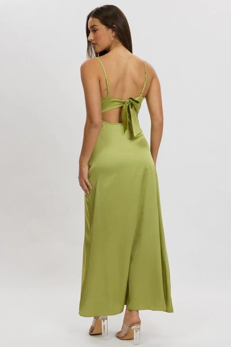 With its simple silhouette this maxi dress offers a flattering look for all body types Elegant high-waist gown Green Maxi Dress Cut Out Satin