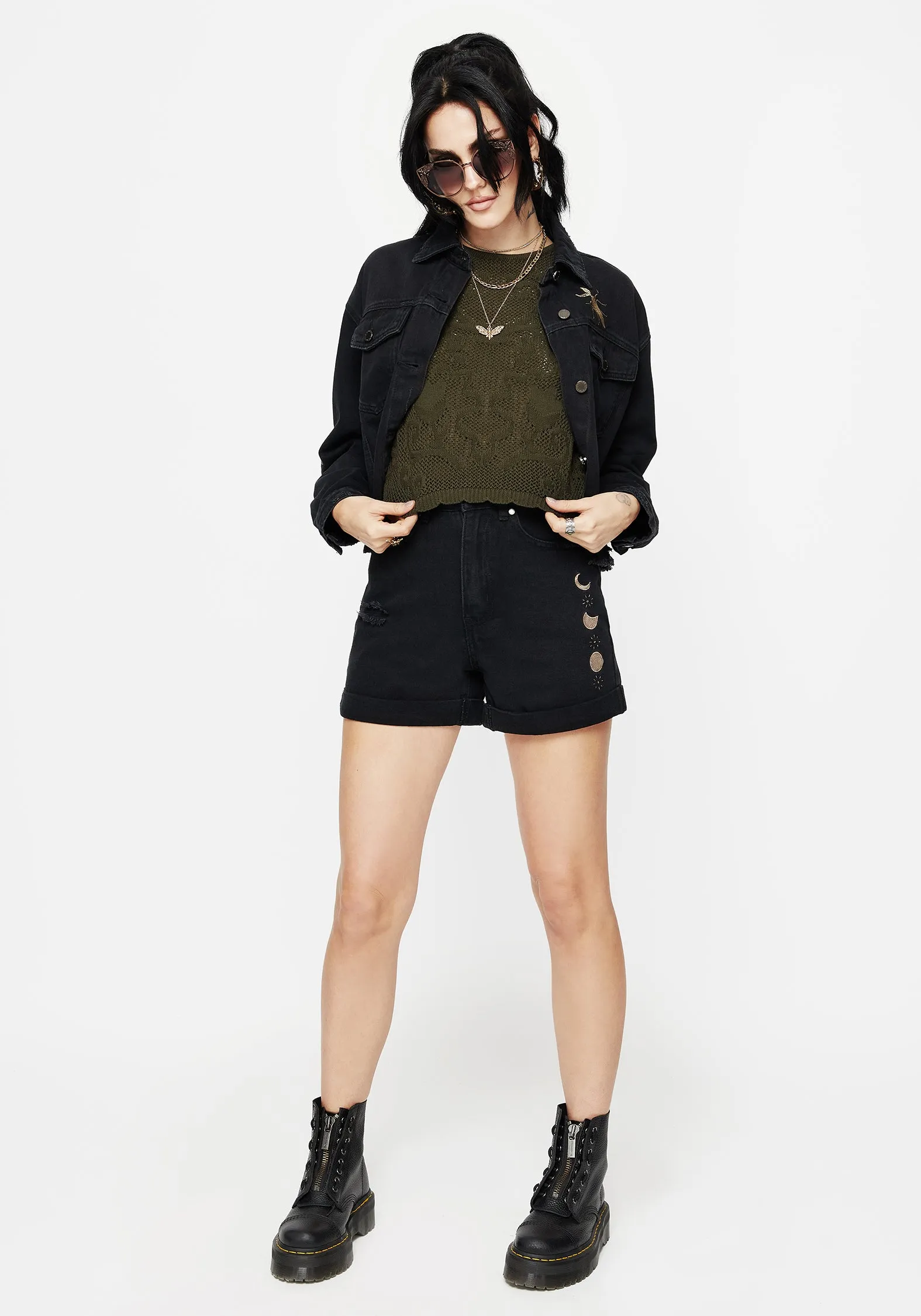 Griffinfly Embroidered Distressed Denim Shorts Active Design Hiking shorts