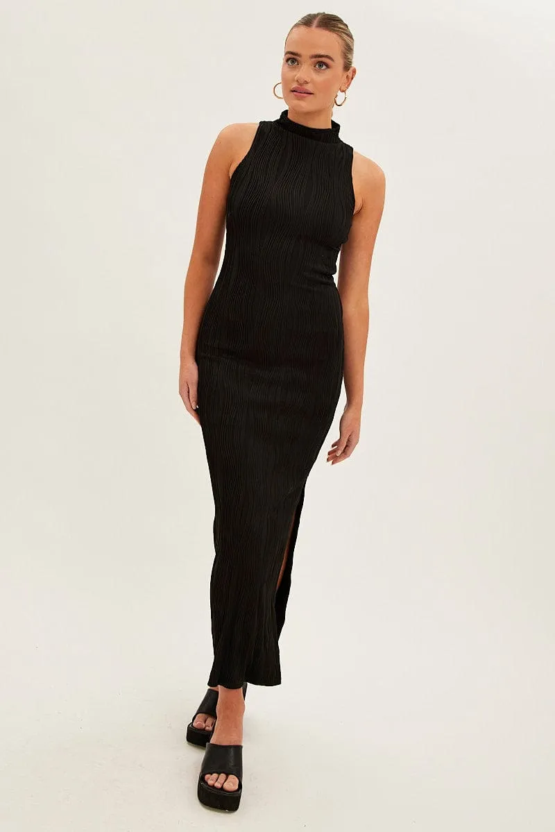 The classic design of this maxi dress makes it an essential piece for any fashion-forward wardrobe Black Maxi Dress High Neck Sleeveless