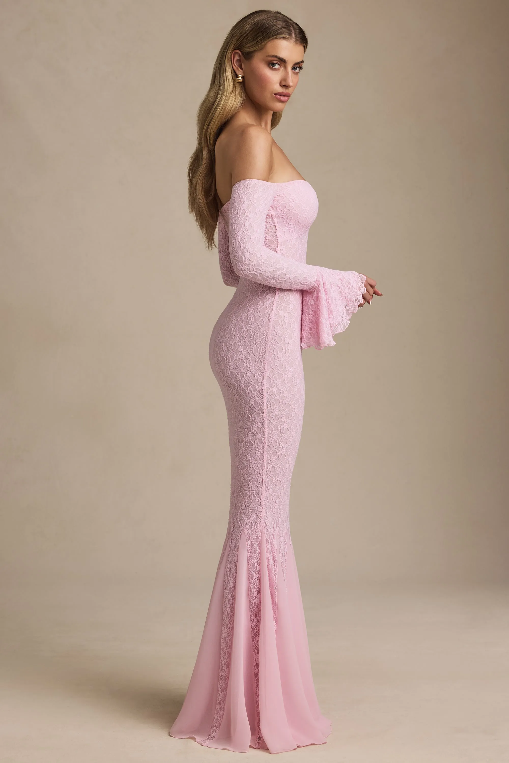 Skin Hug Dune Path Off-Shoulder Ruffle Lace Maxi Dress in Soft Pink