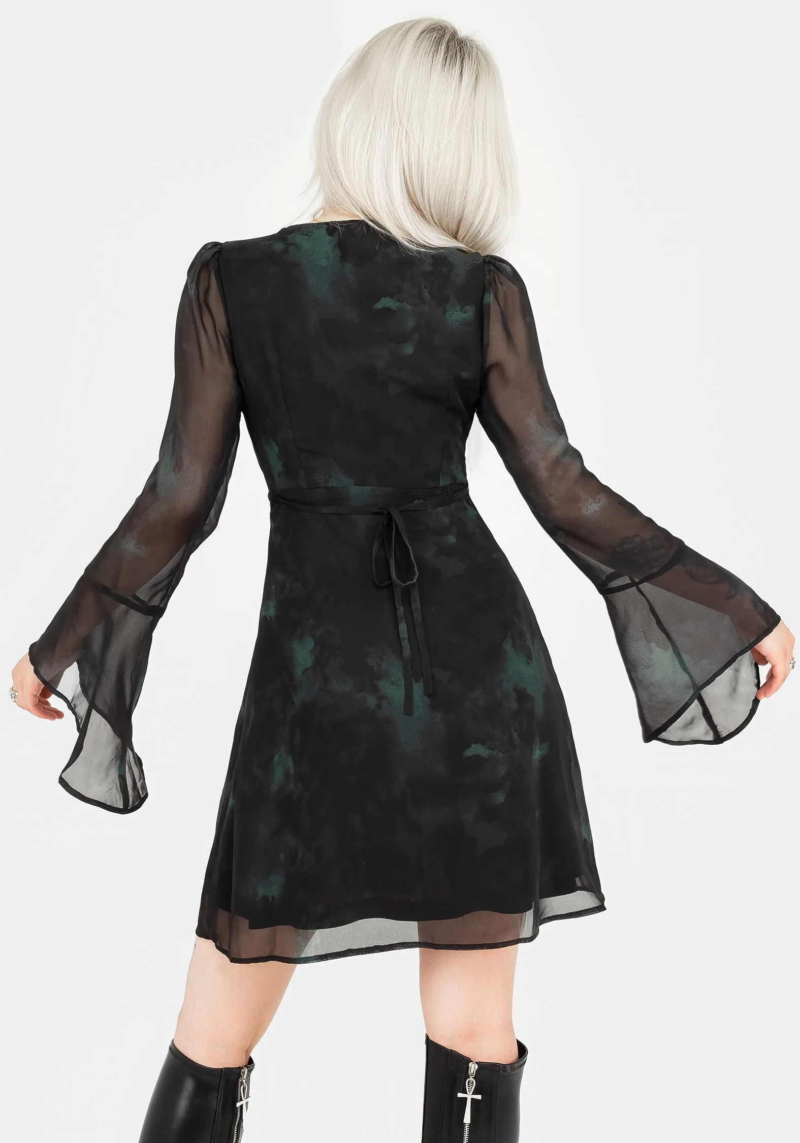 Weighted Hem Flair Mode Lichen Bell Sleeve Chiffon Mini Dress