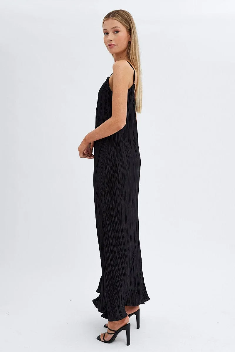 Soft draping maxi Black Maxi Dress Sleeveless Plisse