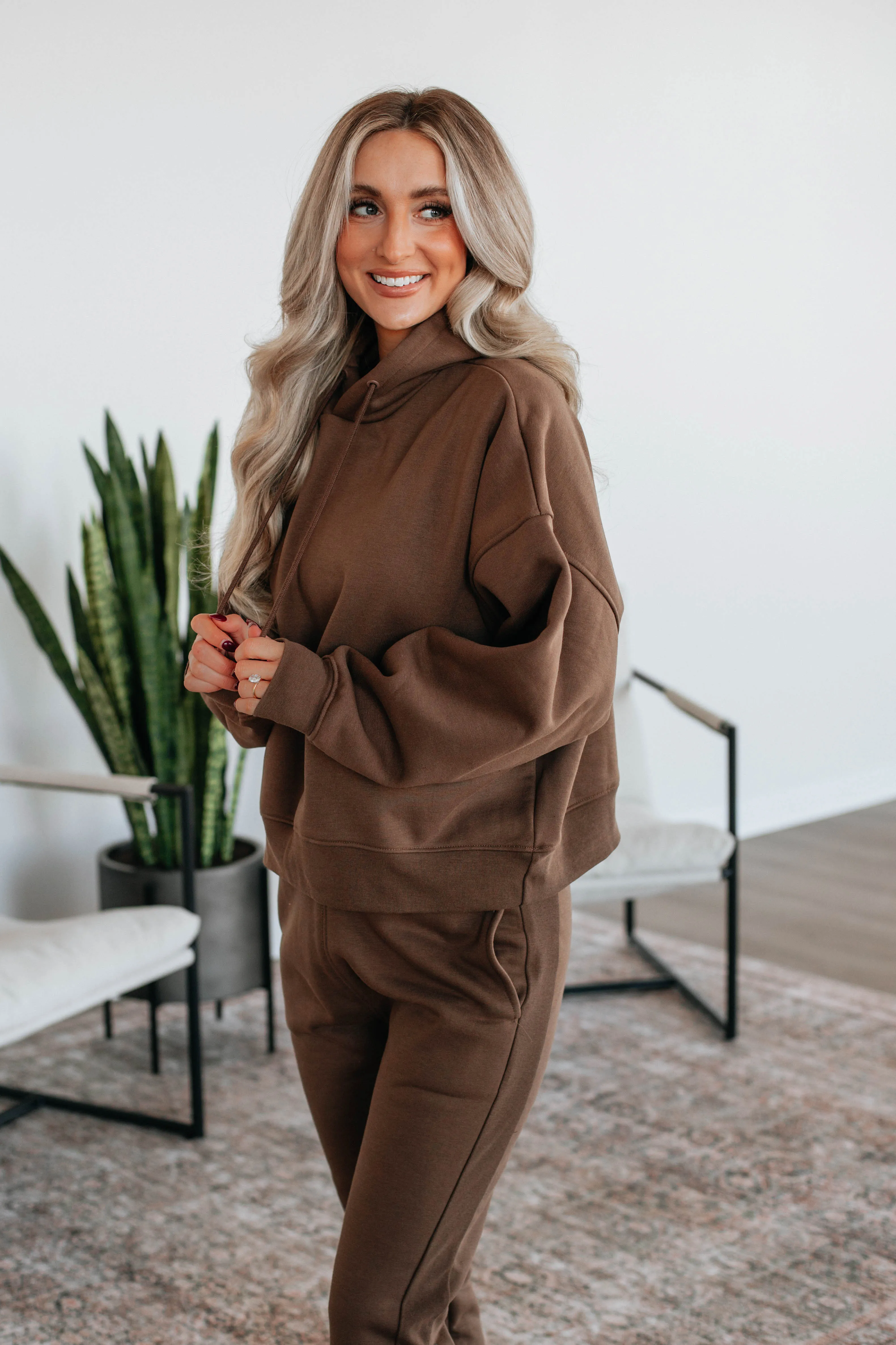 Reyes Lounge Hoodie - Chocolate AntibacterialMaterial