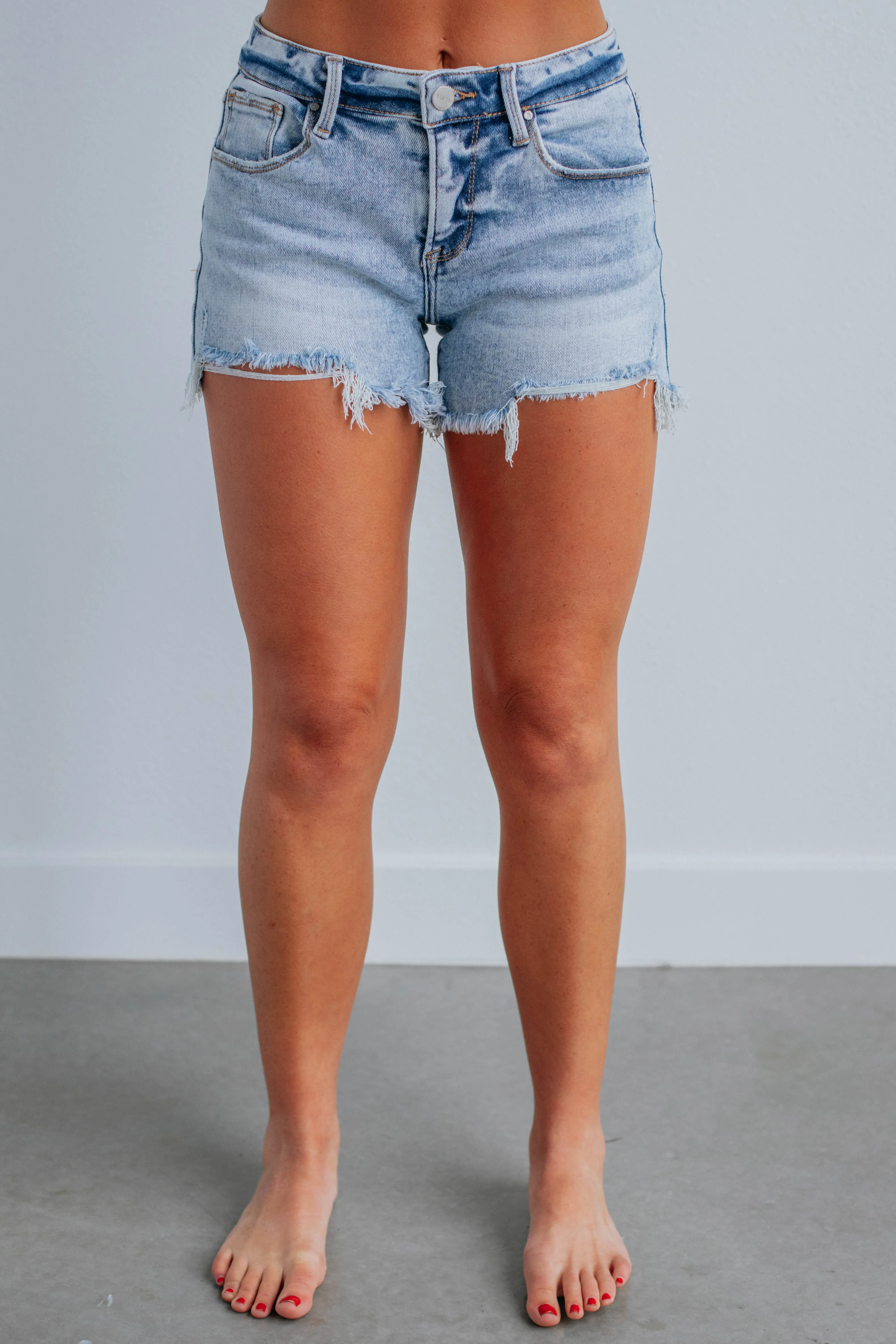 Zimi Risen Shorts - Light Wash Outdoor Vibe