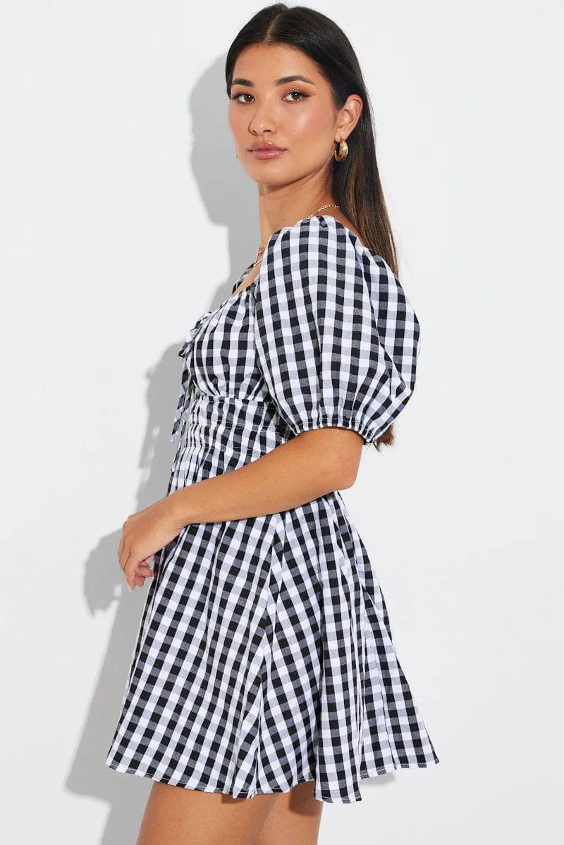 Black Check Fit and Flare Dress Short Sleeve Ruched Trend Base
