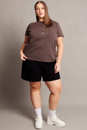 Everyday Fit Brown Graphic T-shirt Short Sleeve Crew Neck