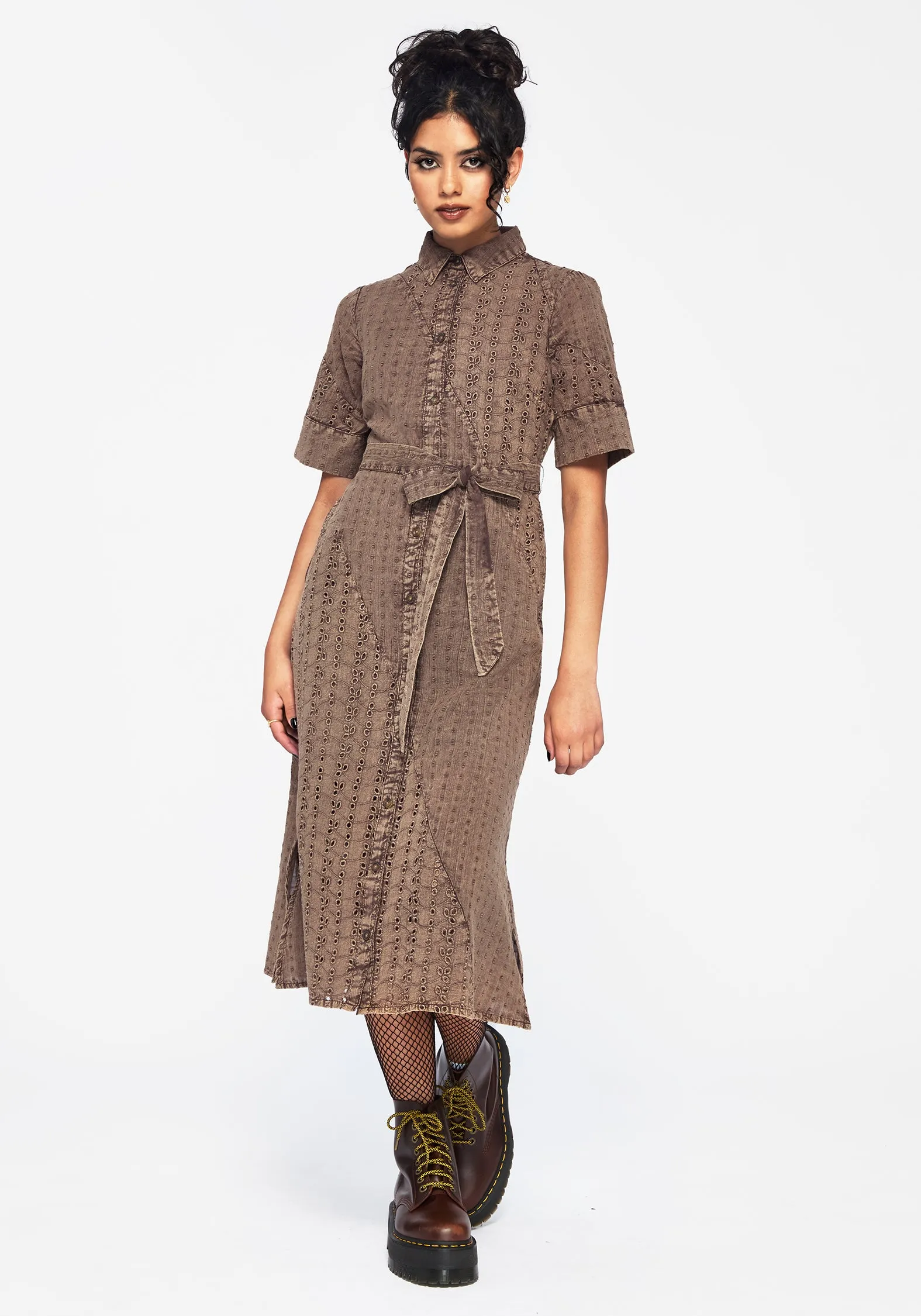 Summerisle Cotton Broderie Detail Tie Wrap Midi Shirt Dress Vintage Lover Day-to-Night Look