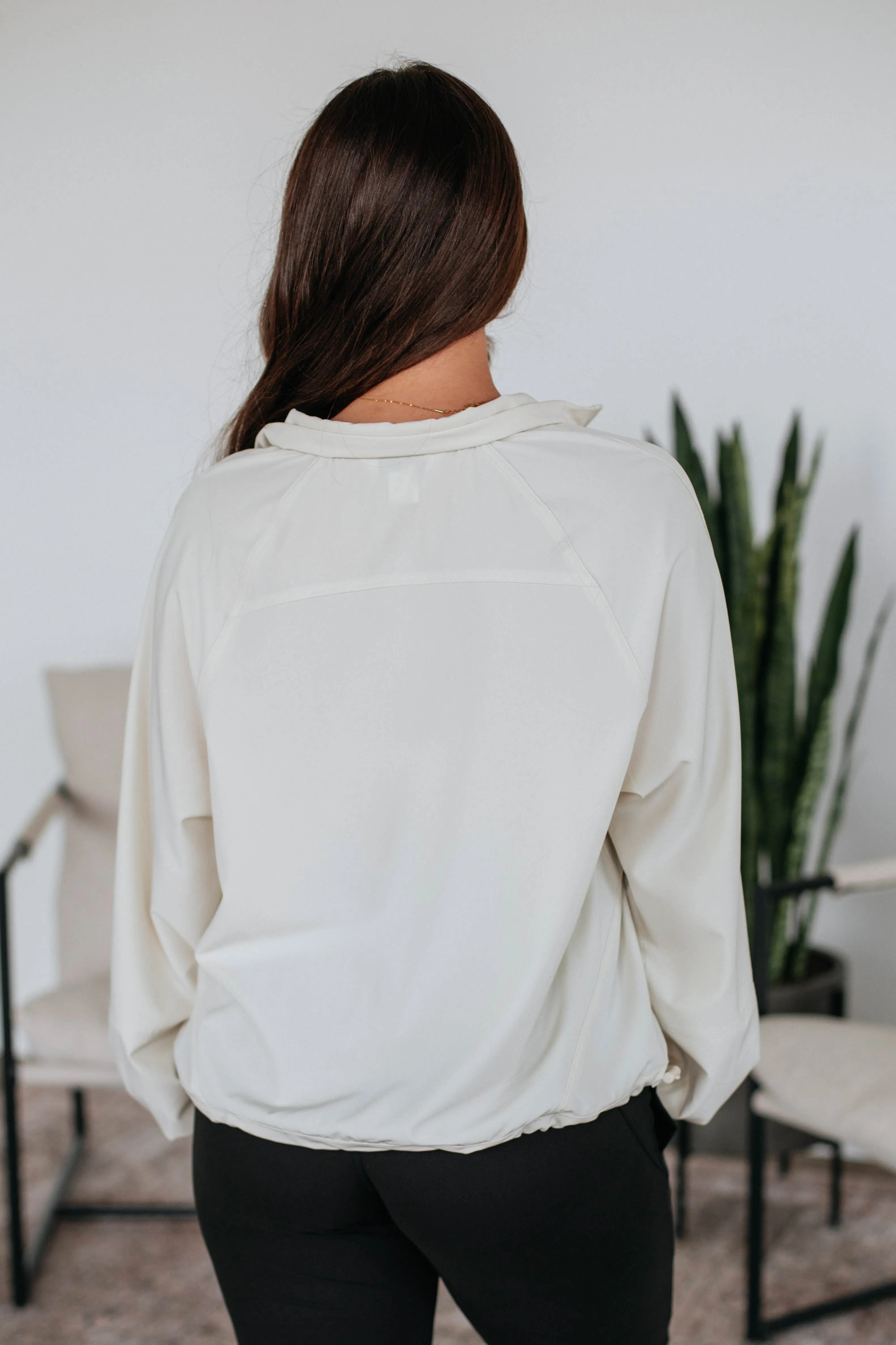 Comfortable Shoes Global Edge Levo Active Pullover - Bone