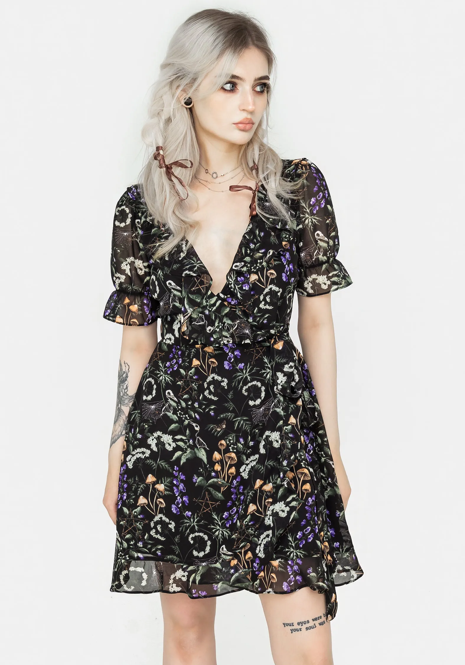Relaxed Chic Beat Light Vesna Chiffon Mini Wrap Dress