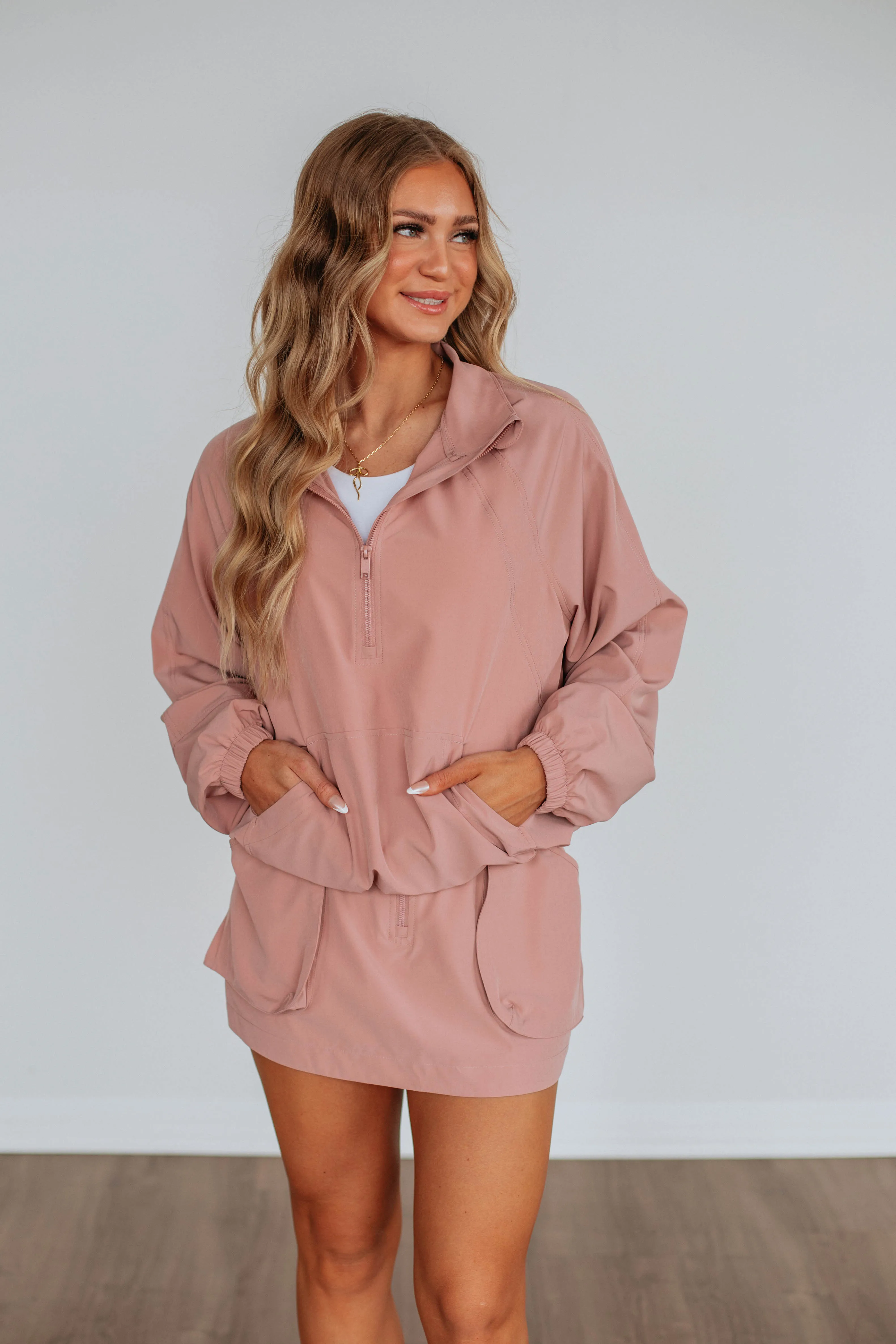 Levo Active Pullover - Dusty Pink DurableSeams Polish Glow