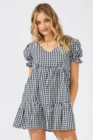 Sharp Cut Classic Fashion Black Check Smock Dress Short Sleeve Tiered