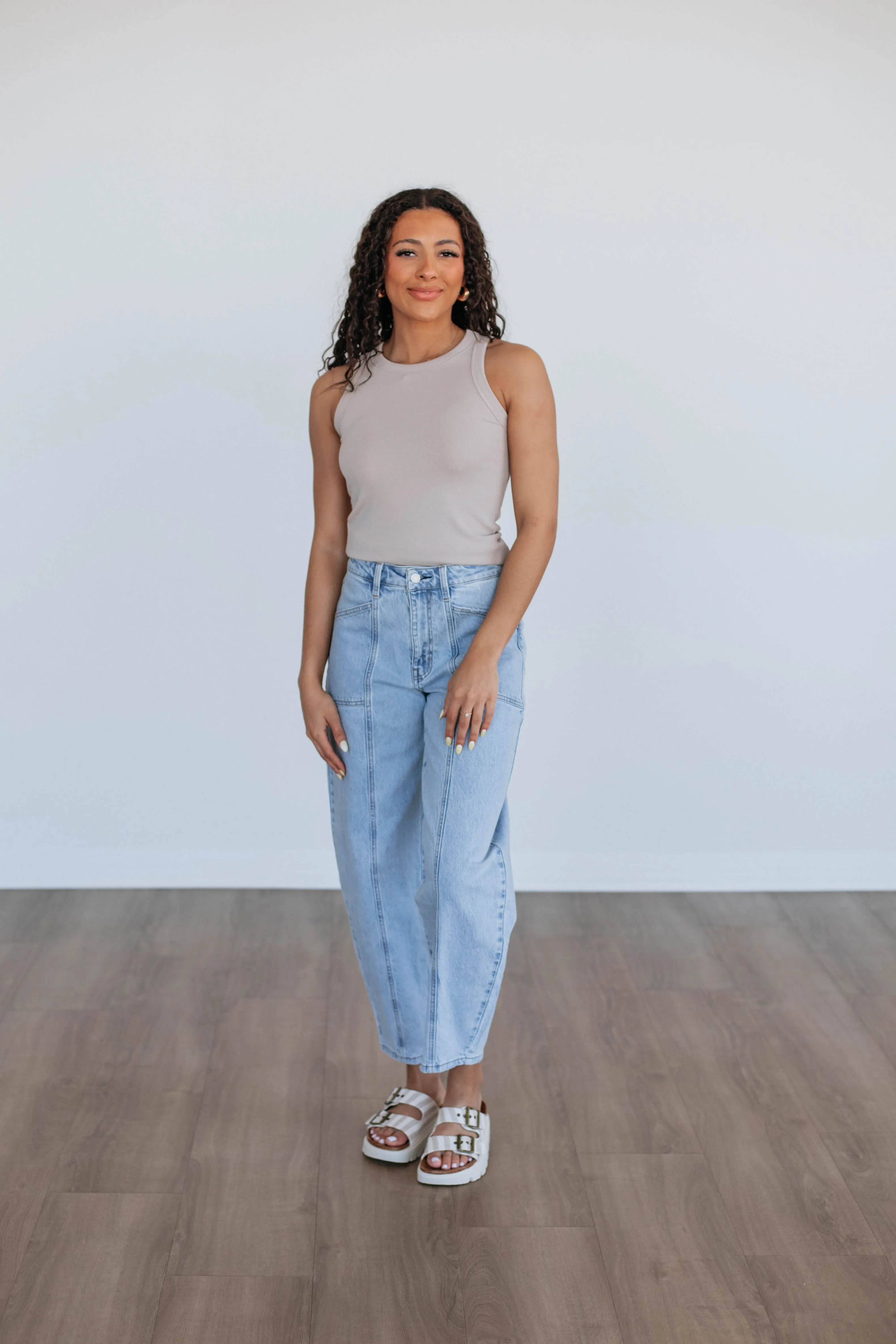 Dixon Ribbed Tank - Shell Industrial - strength Move Freely