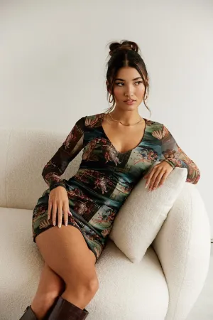 Boho Style Shine Mode Multi Print Mini Dress Long Sleeve V-Neck Bodycon Ruched Waist
