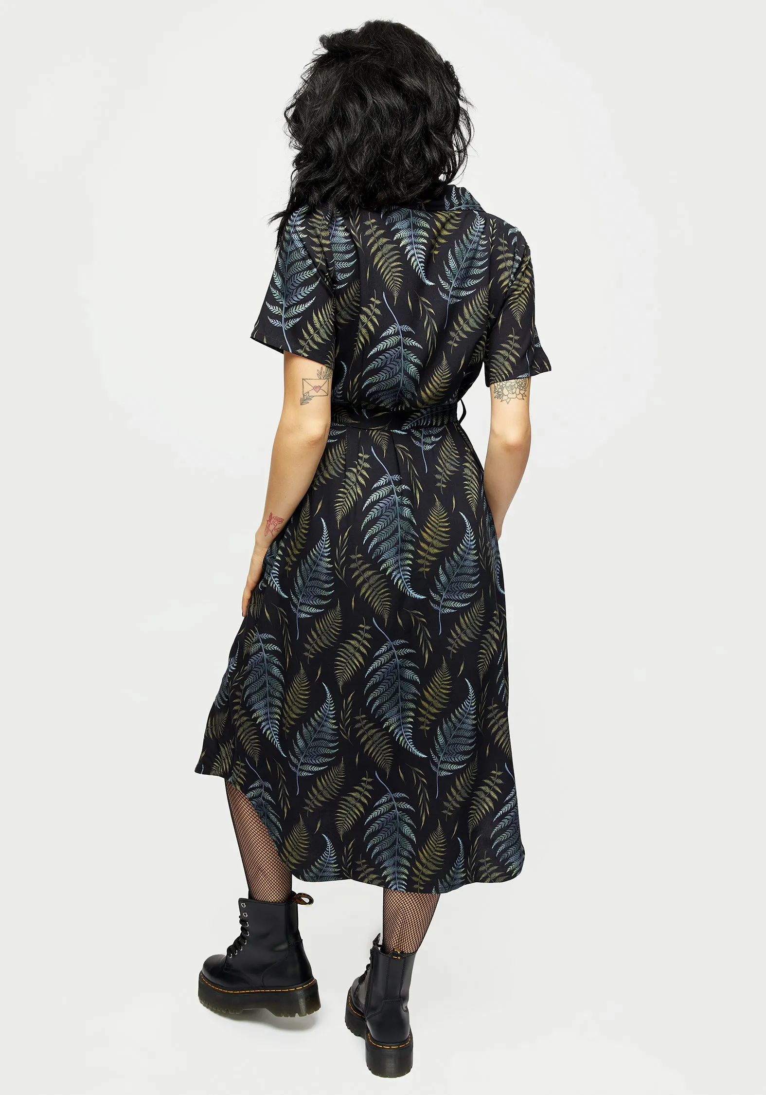 Flattering fit for all body types Harbor Dock Frond Print Button Up Midi Shirt Dress