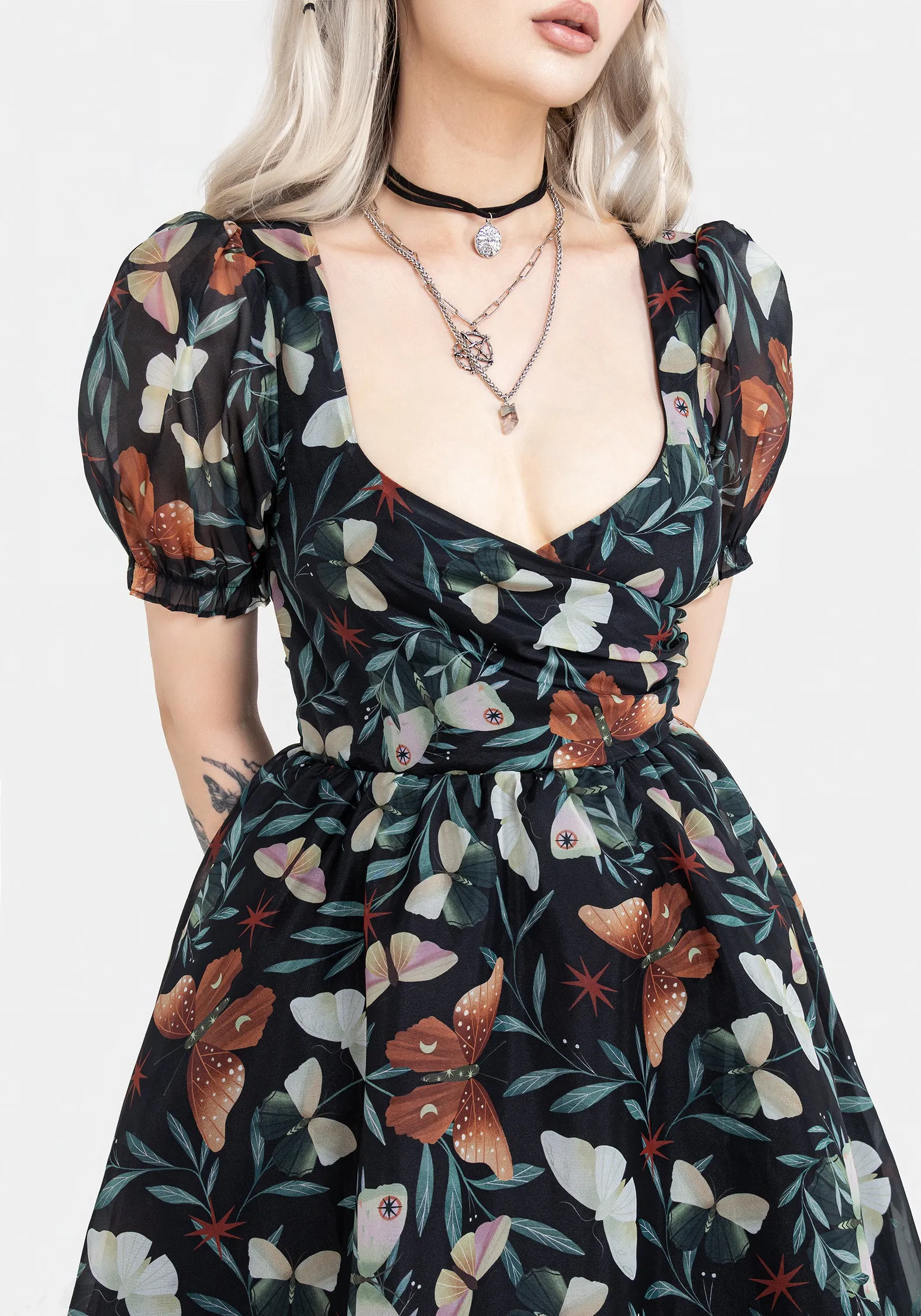 High-waisted midi dress Mariposa Puff Sleeve Organza Midi Dress