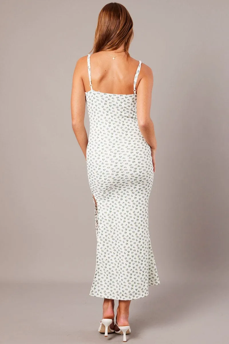 Romantic resort wear Field Walk White Ditsy Maxi Dress Sweetheart Neck Bodycon Textured