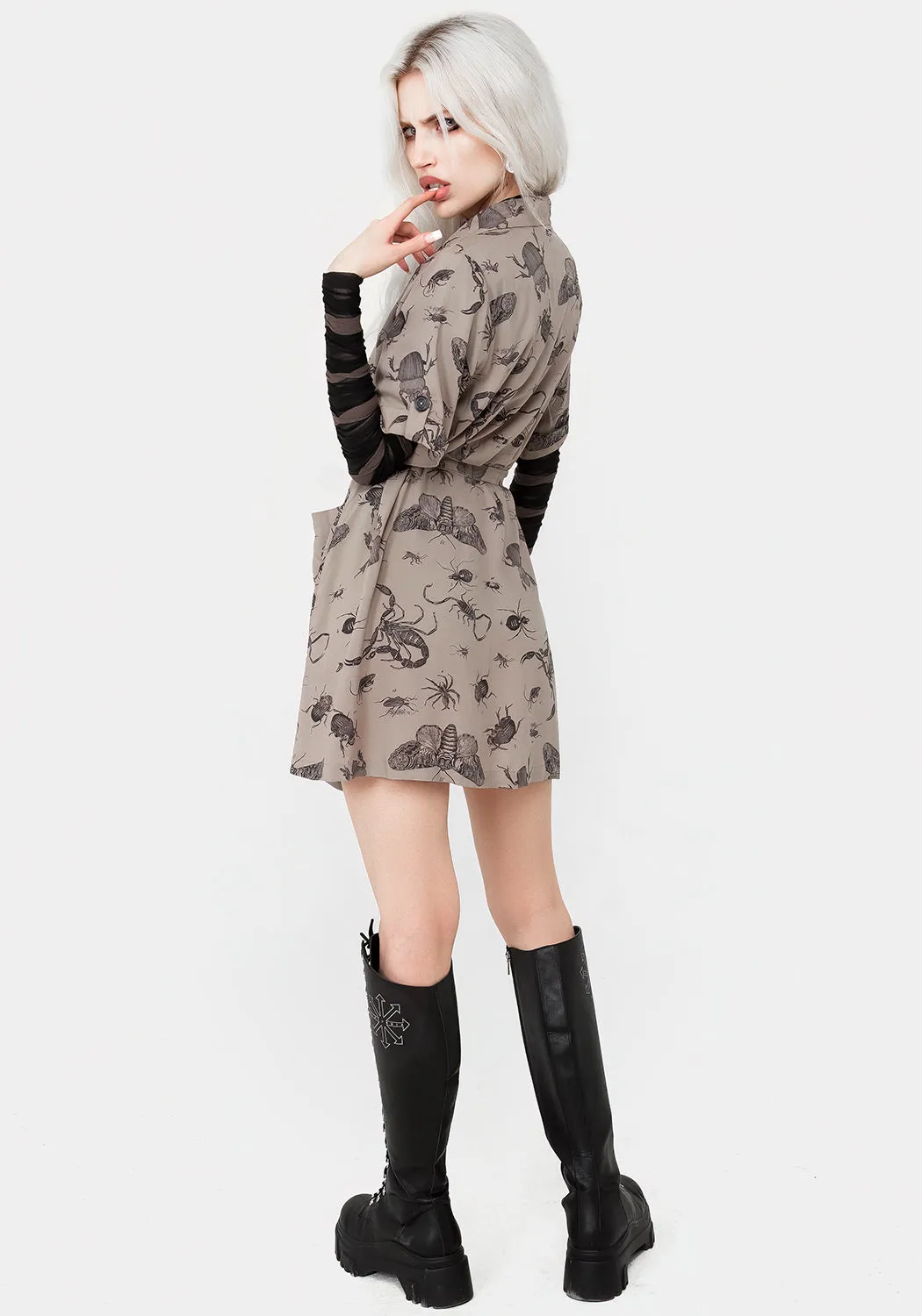Invisible Zipper Closure Night Sparkle Parasite Bugs Print Mini Short Sleeve Shirt Dress - Taupe