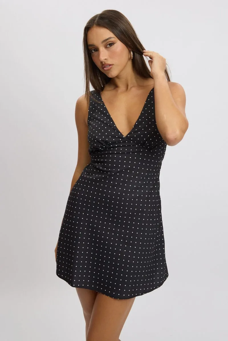 Feminine short dress Relaxed-fit mini gown Black Polka Dot A Line Mini Dress Sleeveless