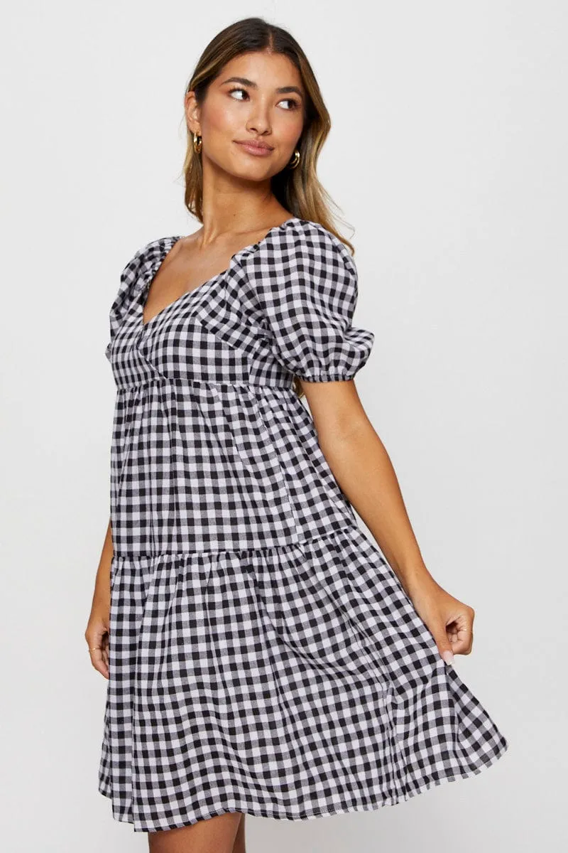 Airflow Mesh Panels Durable materials Check Fit And Flare Dress Short Sleeve Sweetheart Neck