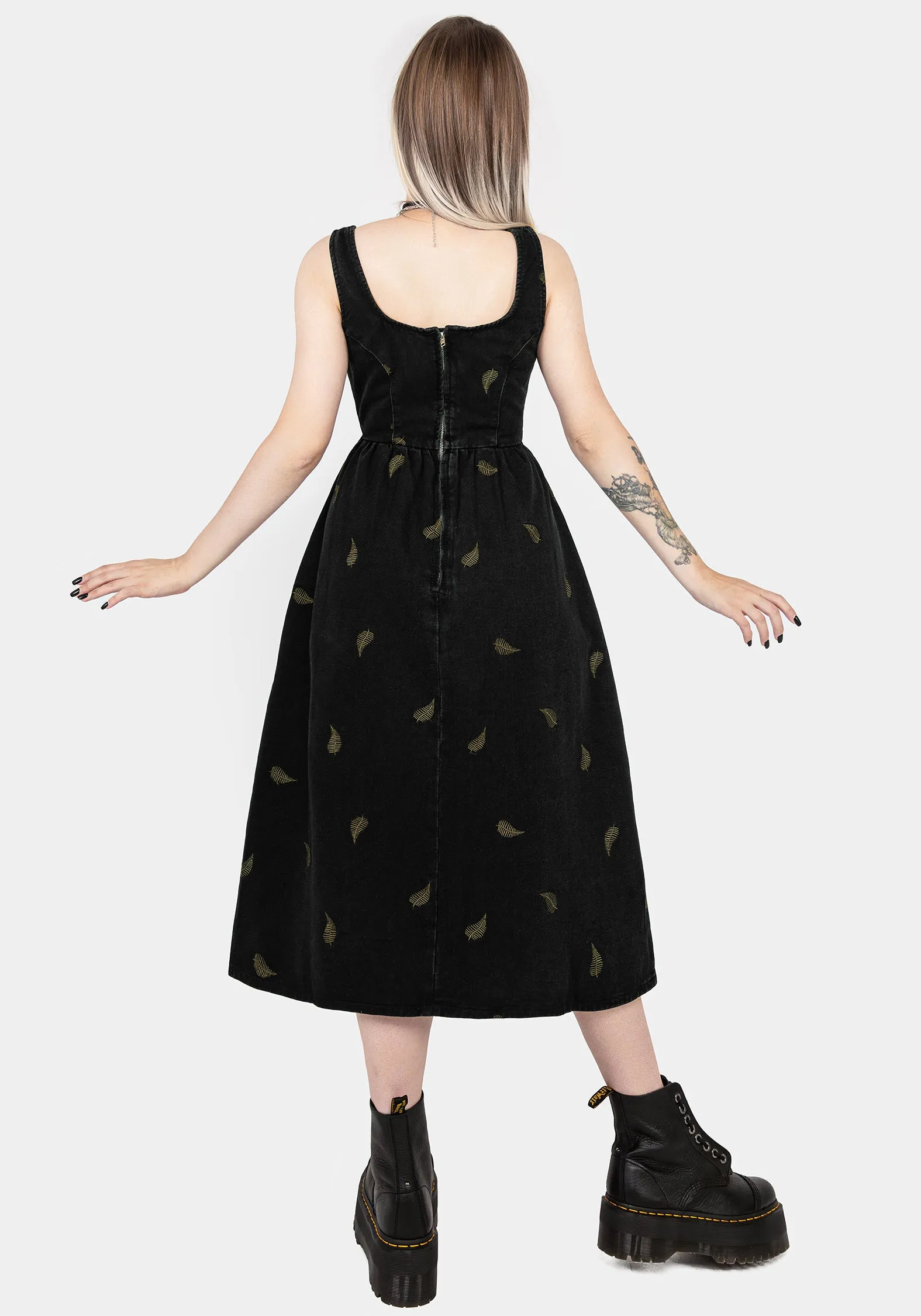 Metro Stop Osmunda Fern Embroidered Lace Up Midi Pinafore Dress