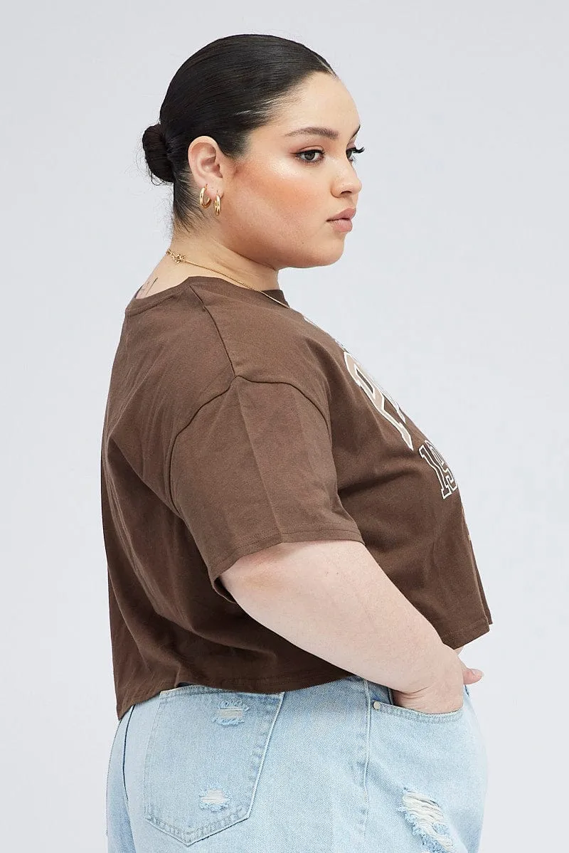 DoubleStitched Seams Seasonal Comfort Brown Graphic T-shirt Short Sleeve Crew Neck