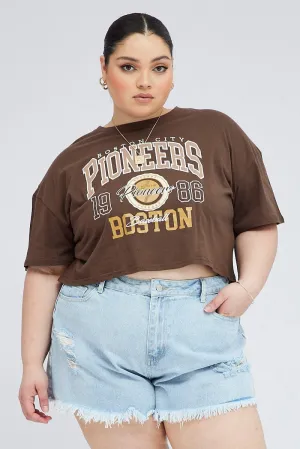 Casual Elegance Brown Graphic T-shirt Short Sleeve Crew Neck