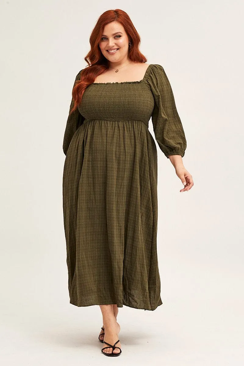 Party Proof Green 3/4 Sleeve Shirred Midi Dress
