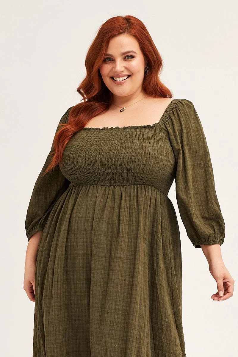 Chic Traveler Sophisticated Fit Green 3/4 Sleeve Shirred Midi Dress